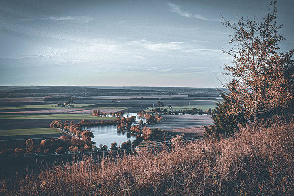 denisew428's tweet photo. #mississippirivervalley #farmland #midwest #scenic #landscapephotography #photographyisart  #AYearForArt #fineartamerica #saltlicktrail #bluffview #columbiaillinois get it here 
https://t.co/HcXRGm9bIO https://t.co/QBUotjsvwV