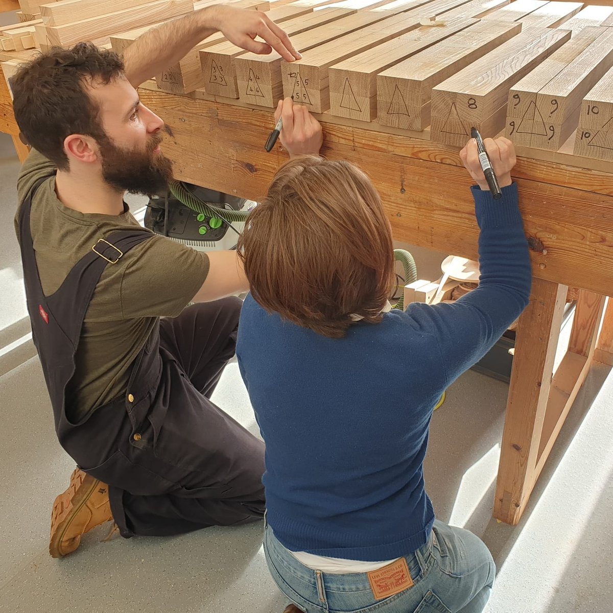 GrowninBritain's tweet photo. Buckingham Palace commissioned 100 oak chairs for the King’s Coronation tomorrow.

We're delighted to report some were made using GiB certified timber from Whitney Sawmills at the Snowdon School of Furniture.

 #GiBCertifiedTimber  #GiBCertificateHolder   #ThePrincesFoundation https://t.co/UWf1RyruB6