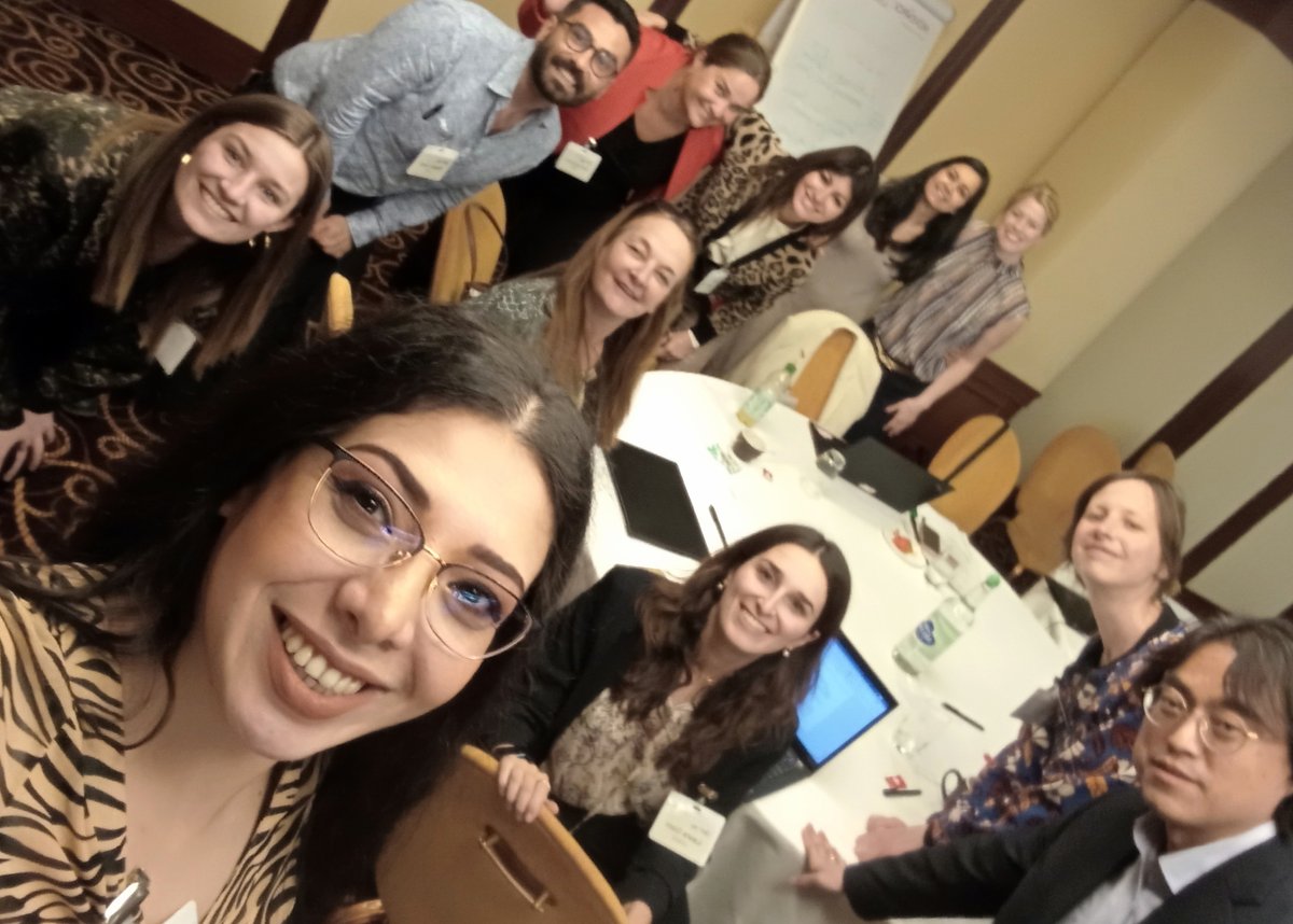 iwomenconnector's tweet photo. 🤝 #NewWomenConnectors represented by @SandraAlloush participated at the #GlobalFamilyReunificationNetwork Annual Conference in Geneva
We advocated for easier #familyreunification procedures and more human approach towards all migrants and refugees
#safepathways
@GillianTriggs https://t.co/O0YLzGiM9U