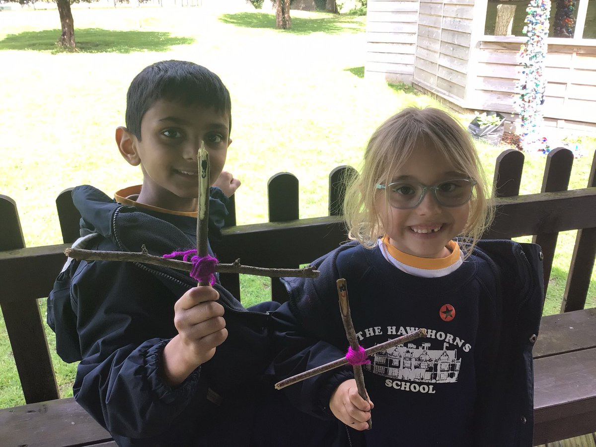 HawthornsOL's tweet photo. Year 1 have made their own stick friends this term and have enjoyed taking them on their very fast adventure! @HawthornsSchool https://t.co/beh42kcBYV