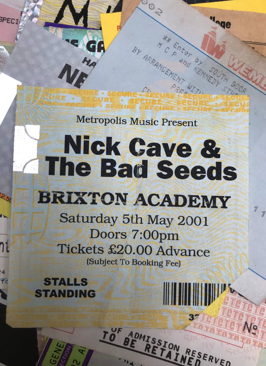 DayTripper_RC's tweet image. #OTD 5/5

2001 @nickcave  at #brixtonacademy. Possibly the first time I&apos;d seen him with the Boss (I was yet to fully understand her NC obsession)
And the final night of @officialnma 1993 run through the country.