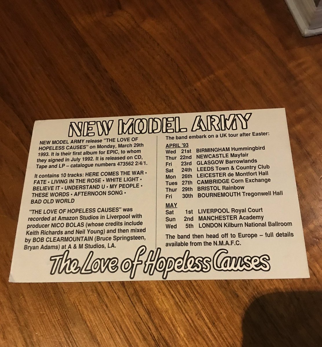 DayTripper_RC's tweet image. #OTD 5/5

2001 @nickcave  at #brixtonacademy. Possibly the first time I&apos;d seen him with the Boss (I was yet to fully understand her NC obsession)
And the final night of @officialnma 1993 run through the country.