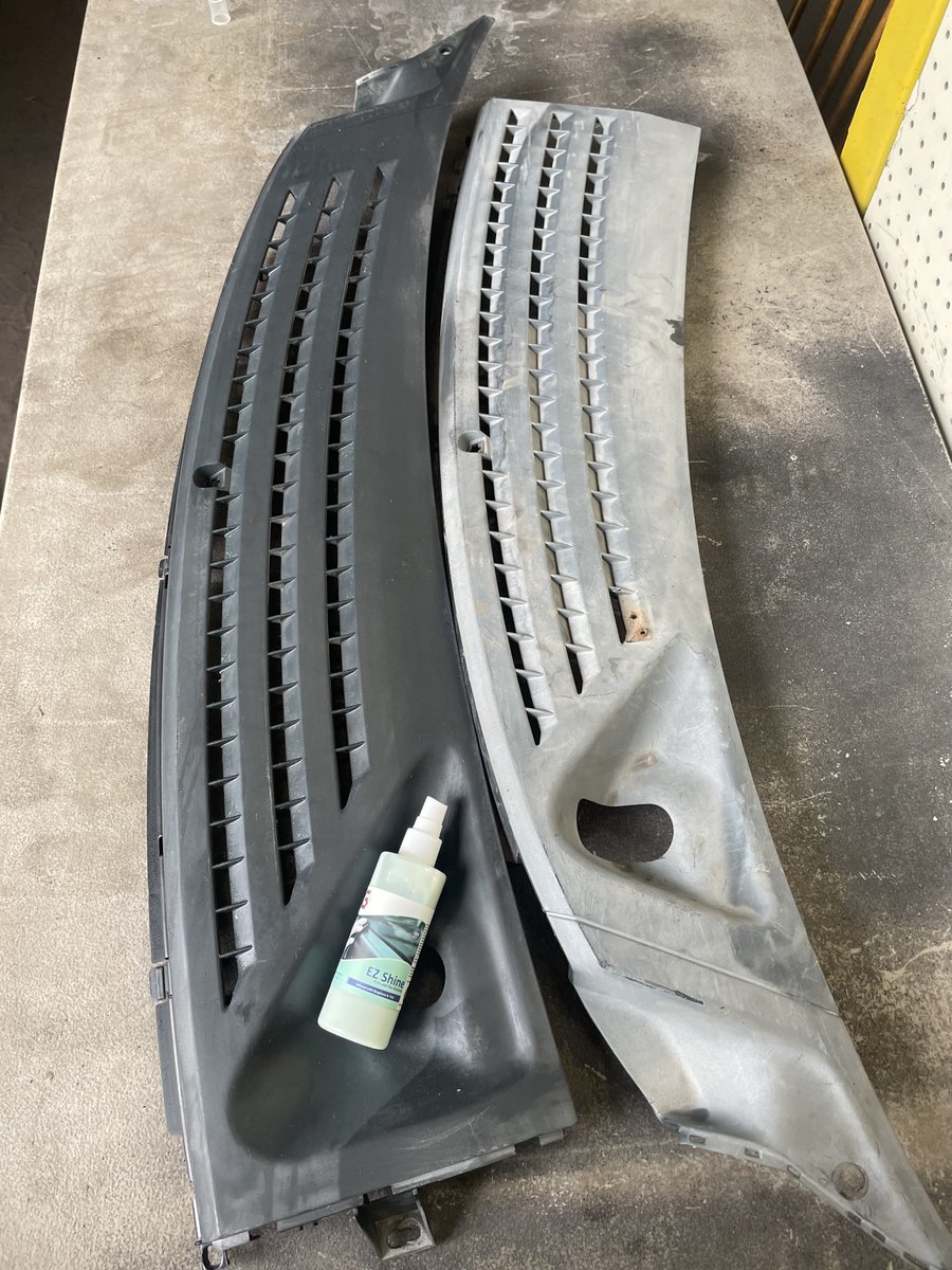 graphenoil's tweet photo. 2005 @Ford F-150 Original cowl grill. Refinished with our EZ Shine, a Graphene automotive trim dressing.

#graphenoil #graphene #ford https://t.co/lqw4jY38u9