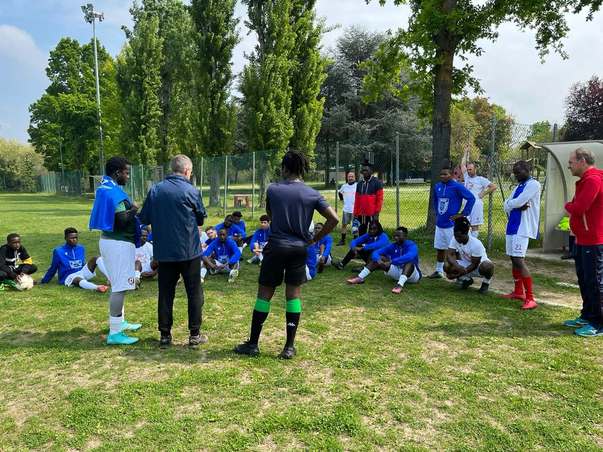 seriecofficial's tweet photo. 🏆Al via domani la prima partita dell'#IntegrationLeague, torneo promosso da #LegaPro con il supporto di @UNHCRItalia e Project School, cofinanziato dall'#UnioneEuropea. 

⚽️ Reggiana A - Reggiana B
🏟️ Centro Sportivo Biasola
⌚️ 14:30 https://t.co/5NrXZuzZct