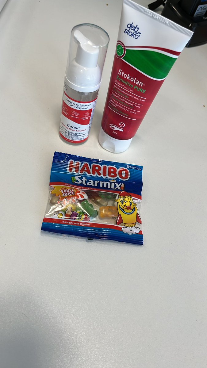 Quiz completed &amp; some goodies picked up at #mihp <a href="/NuffHealthNews/">Nuffield Health News</a> #HandHygieneDay #WHO #washyourhands 👏🏽🦠🧼🏥