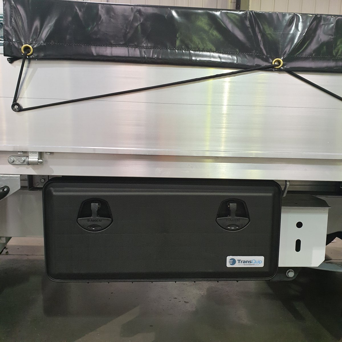 Good to see #transquip plastic toolboxes being fitted to a large fleet!

#transquip #plastictoolbox #daken