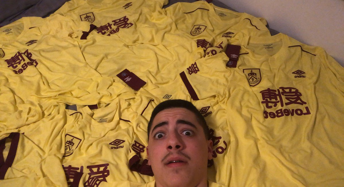 StoolFootball's tweet image. 🚨 Who wants a FREE Burnley kit? Have 10x.

Must RT this tweet &amp;amp; follow us to enter. ✅ 

Messaging winners at random. 🤝