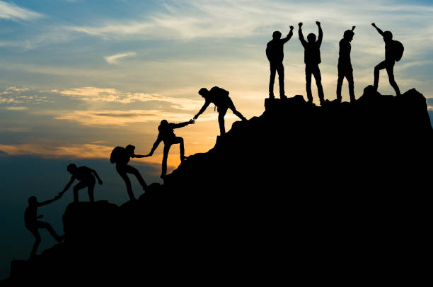 growth_68's tweet image. Surround yourself with people who inspire you to be better and challenge you to grow. #mindgrowth #positiveinfluence #GoodPeople #friends #Growth #Mindset #inspire
