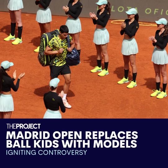 medeapoma's tweet photo. Decisiones  sexistas naturalizadas que apuntalan la devaluación de la imagen de las mujeres. El open de tenis de Madrid sustituye  a los niños recogepelotas por niñas sexualizadas a través del vestuario. Esta campaña también es violencia de género. #SexismoesViolencia https://t.co/EmKFTRwA7V