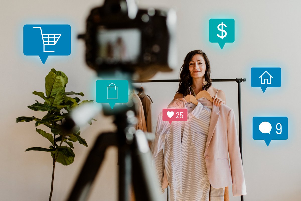 Las compras online ganan terreno en las preferencias de los consumidores. Las 7 tendencias que afectan al #ecommerce en 🇪🇸 son: social commerce, sostenibilidad, flexibilidad en los pagos, reviews, programas de fidelización, experiencias personalizadas y la #IA.