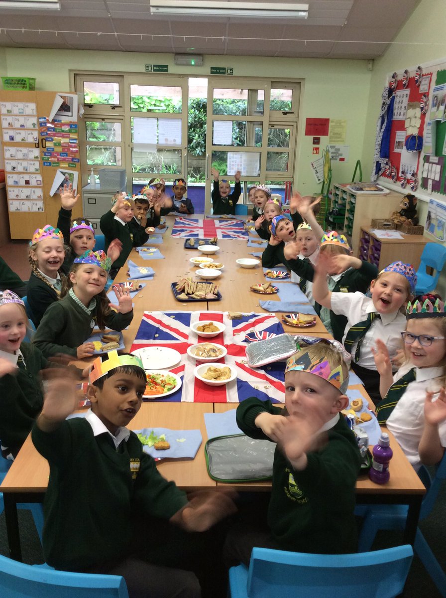 WideyOak tweet media