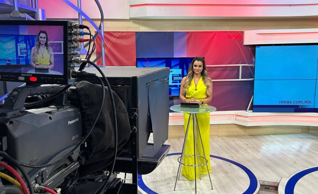 KarlaCastroFit's tweet photo. Dato: Mi casting para Televisa hace 3 años fue para noticias y al final el llamado que me hicieron fue para entretenimiento⭐️…
Esta semana exploré una faceta nueva para mi, estar en Noticias fue algo totalmente diferente y nuevo que nunca imaginé que… https://t.co/IE1sLuMnyo https://t.co/yaRDYZ6TEy