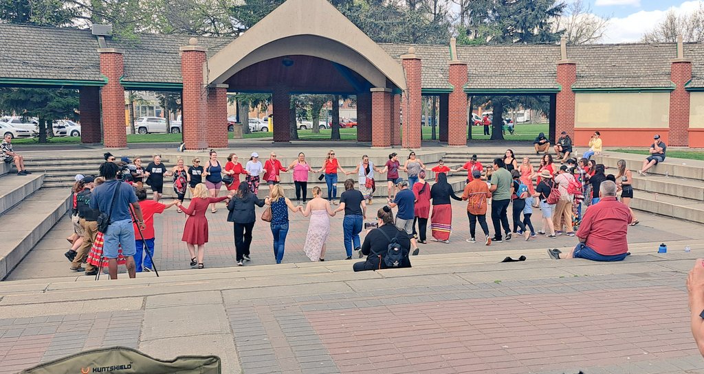 ProChoiceYQL tweet media