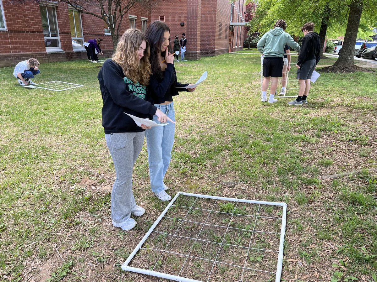 DeptScience's tweet photo. Great day for IB Biology students to try an ecological sampling technique using quadrats! https://t.co/dmm5DbezMh