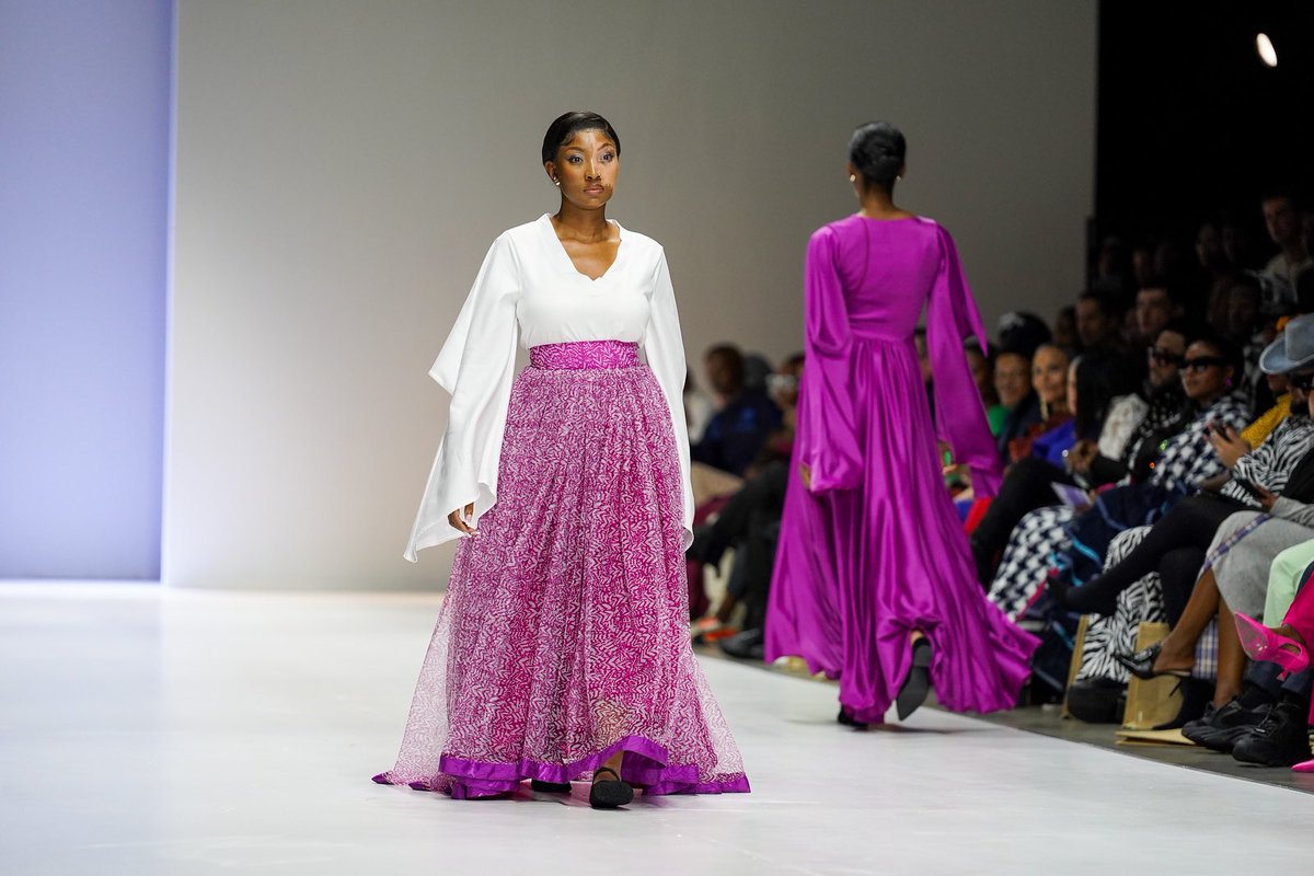 safashionweek's tweet photo. A recap of @RubiconClothing closing the #OPPOCollection show in collaboration with @OPPOSouthAfrica at #SS23 of South African Fashion Week! 

#SAFashionweek #SAFW #MallOfAfrica #OPPOCollection #OPPO #OPPOxSAFW #ElevateYourStyle
#TechnologyXFashion 
#UnlockTheNight https://t.co/O00MuNacrG