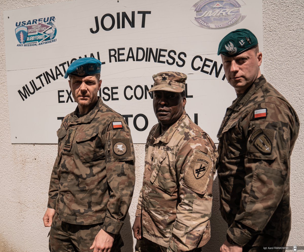 16Dywizja's tweet photo. Train as an individual, perform as a team. This is how the HICOM during Combined Resolve 18 works - interoperability is all what matters.
@MON_GOV_PL @DGeneralneRSZ @SztabGenWP 
#16DZ #StrongerTogether #CombinedResolve #WeAreNATO #JMRC #7ATC #TrainToWin https://t.co/AuOBC1vg43