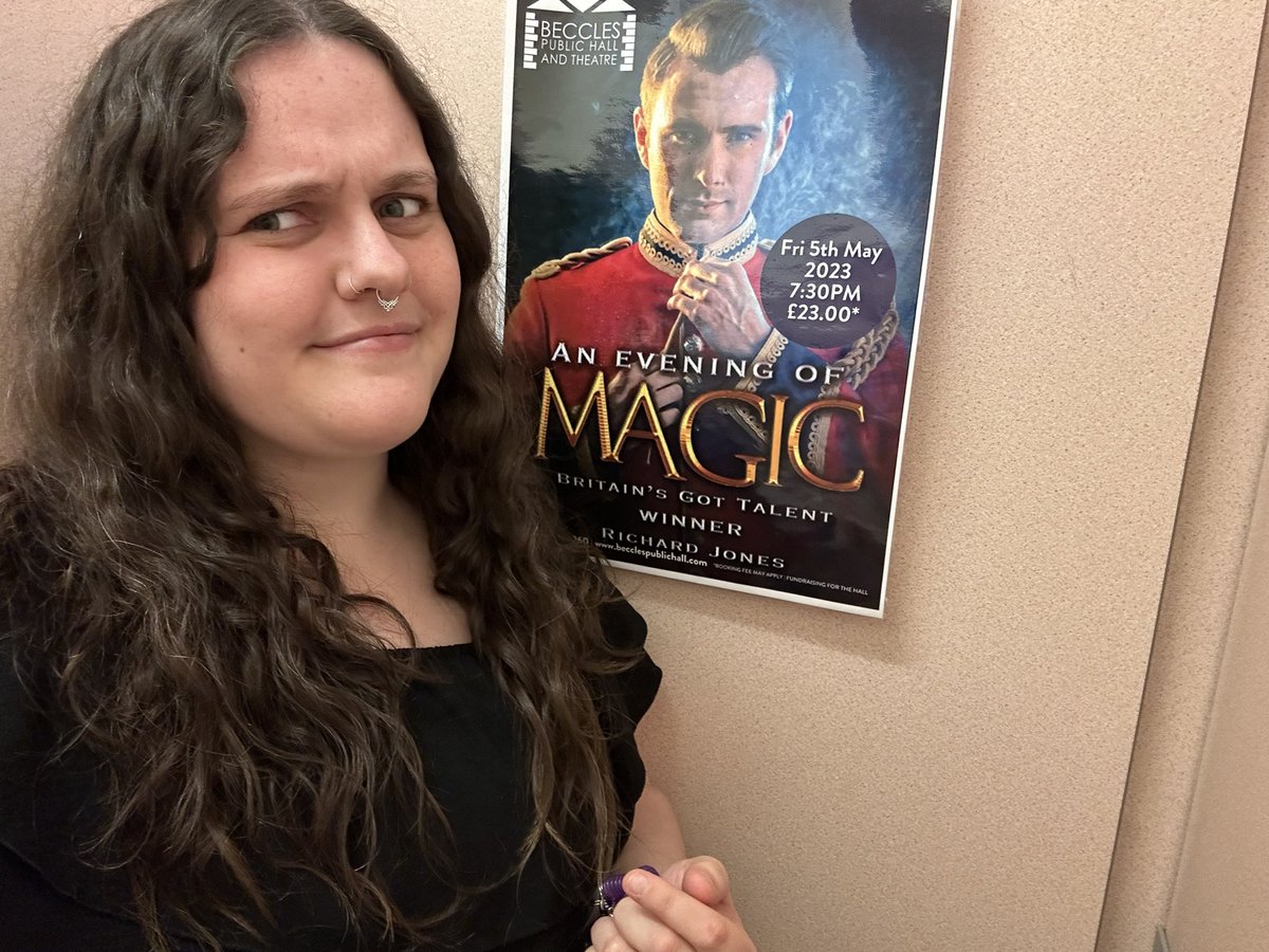 GallagherEMegan's tweet photo. @richjonesmagic He’s not just on the stage! He’s also in the ladies toilets! https://t.co/Ah5ubJgpQq