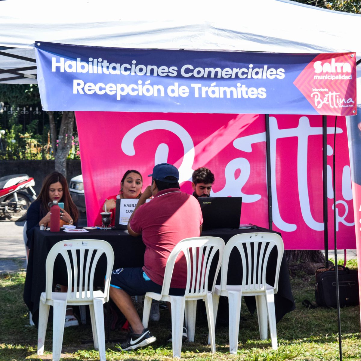 MuniSaltaok's tweet photo. ✅🏘️ Este sábado acercaremos servicios a los vecinos de los barrios Ciudad del Milagro y Ceferino

✔️Licencias de Conducir
✔️Financiamiento para emprendedores a tasa 0.
✔️Defensa del consumidor 
✔️Consultorio jurídico, contable
✔️Oficina de Empleo
✔️Asesoramiento en discapacidad https://t.co/ewlkvbXVXy