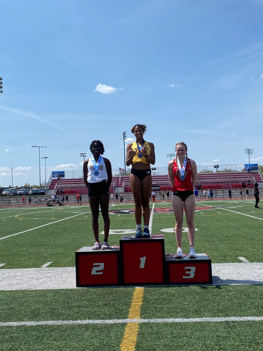 Mikayla Williams defends her triple jump conference championship!! 11.83 and a huge margin of victory!