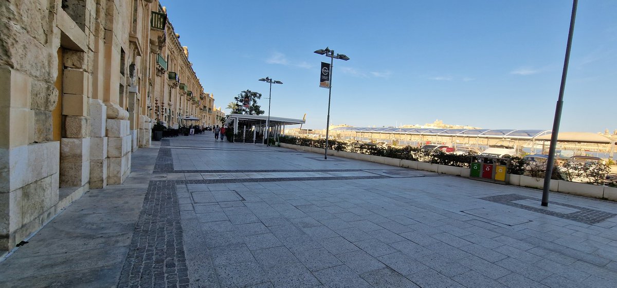AndrewDD17's tweet photo. Such an amazing experience! Malta was such a heart warming country with nice people everywhere, great sights , great food, etc. I also had the chance to get in contact with some great people such as @angela_pearson @carrietwidale @forrestleigh @ellie_jxod @ErasmusDaydream etc. https://t.co/sn0xbGwZne