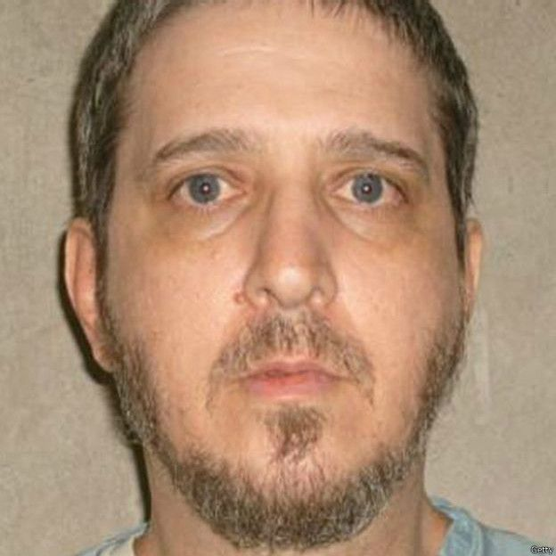 AndreyKorinev's tweet photo. #Glossip was convicted of organizing the murder in 1998, acquitted in 2001, and convicted again in 2004. He insists on his complete innocence. #SpaceX #Real Estate #Loans #Twitter #ElonMask #MikePence #McCarthy $SCHW #News #NewYork #California #Texas #NorthDakota #Bitcoin #Trump https://t.co/sZEGw7rAYn