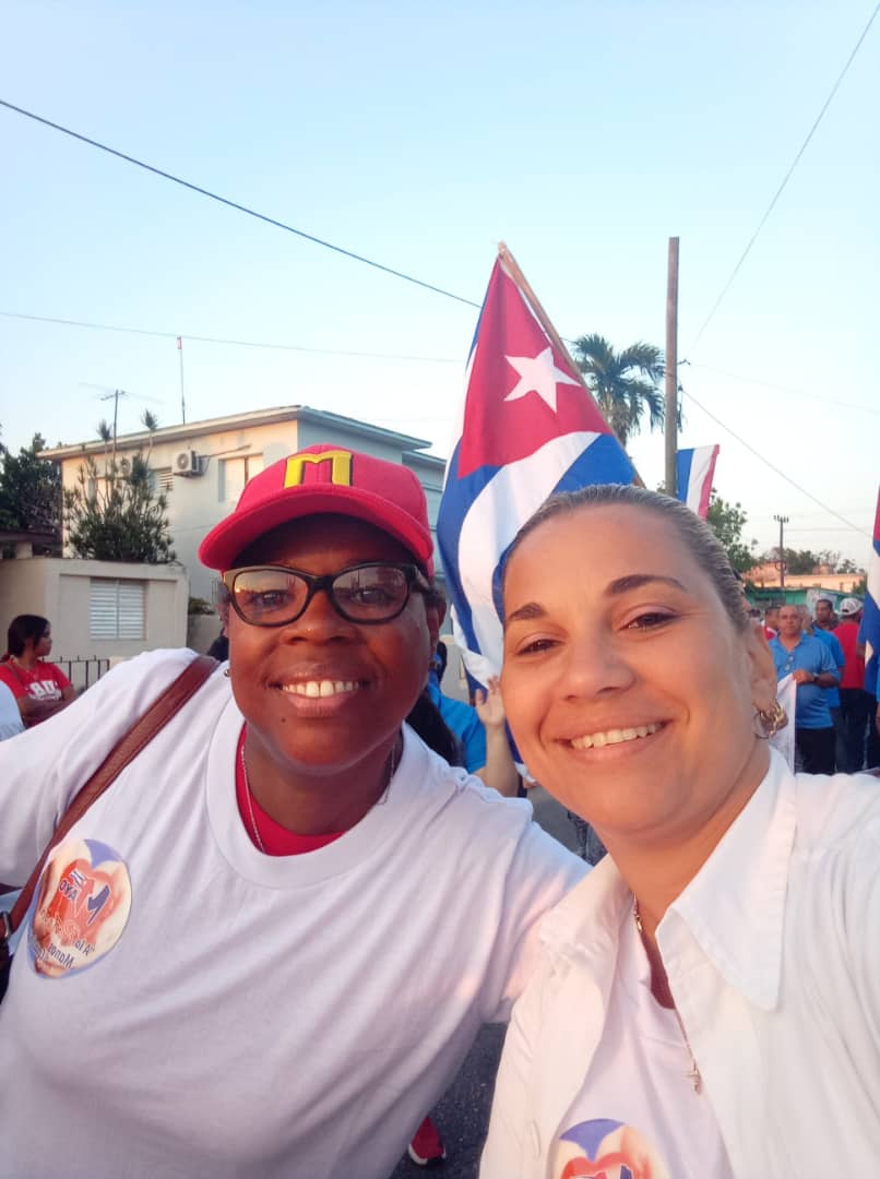 JoseHer23226753's tweet photo. Y llenamos nuestras calles y avenidas!!
#Matanzas
#MatanzasSeMultiplica 
#CubaViveEnSuHistoria 
#CubaViveyVence 
@SuselyMorfaG 
@mariofsabines 
@WongCorrales 
@DpsMatanzas https://t.co/bDAGAJybR9