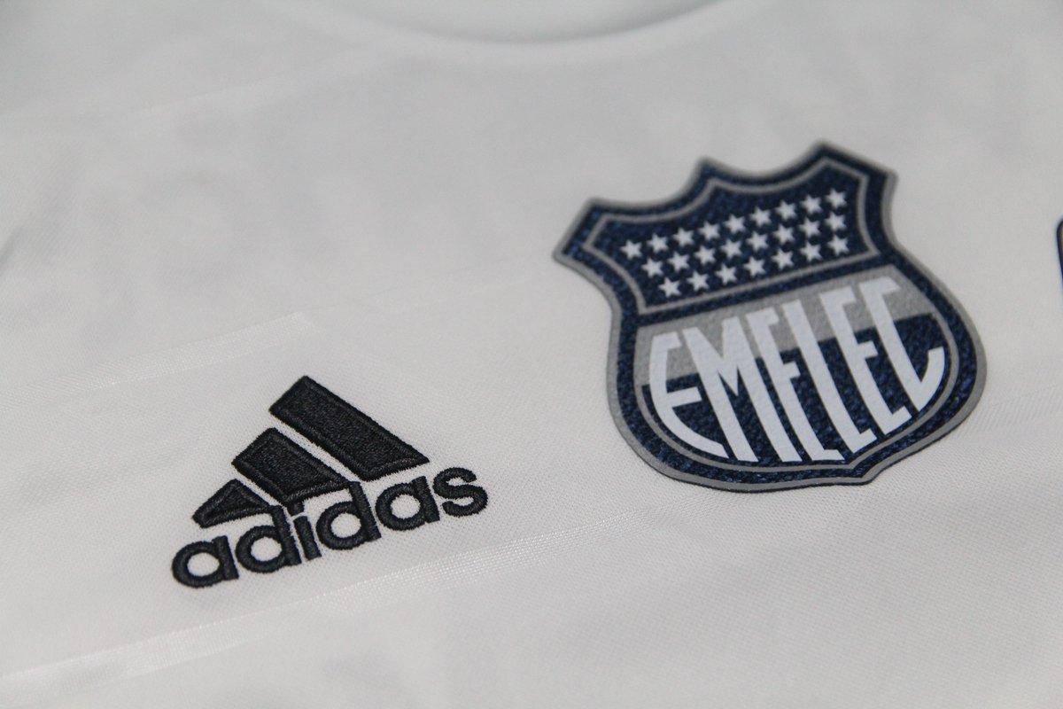 👀 La nueva piel del #Bombillo 👕será presentada el Sábado 27 de Mayo