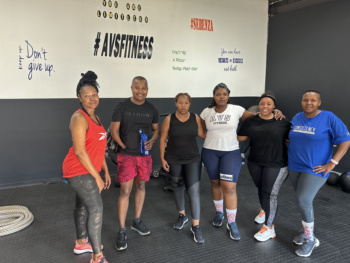 audas_vanschoor's tweet photo. Come join us tomorrow๐๐พโโ๏ธ
A v s S t u d i o ๐
7AM โ๏ธ
FIRST SATURDAY IN MAY ๐๐พโโ๏ธ
#Avsfitness #SweatyBootcamp #TeamAvs #Functionaltraining #PAYINMAY https://t.co/RYS4ToXUwb