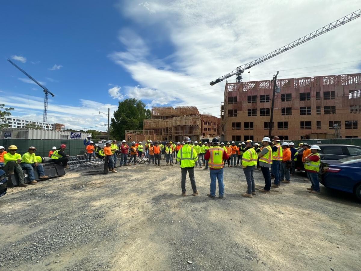 We are putting safety first at all our sites throughout the Carolinas. Our team at SFI is committed to ensuring a safe work environment for all, and hosting stand-down safety meetings is just one of the ways we prioritize safety and well-being.