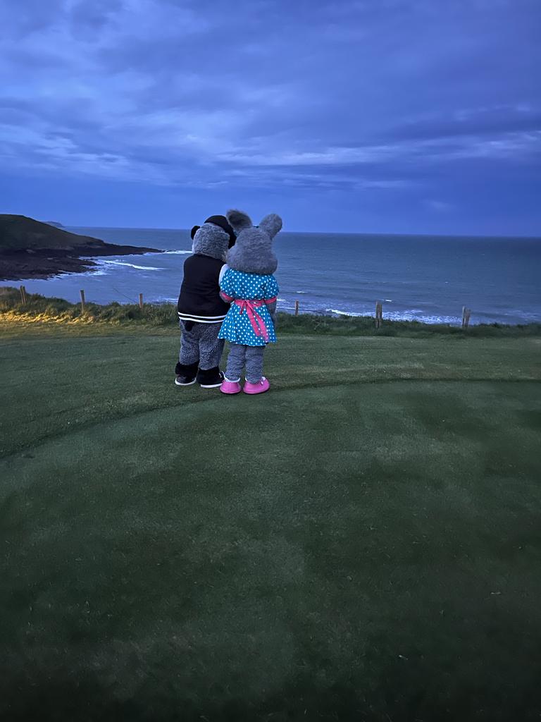 Trabolgan Holiday Village tweet media