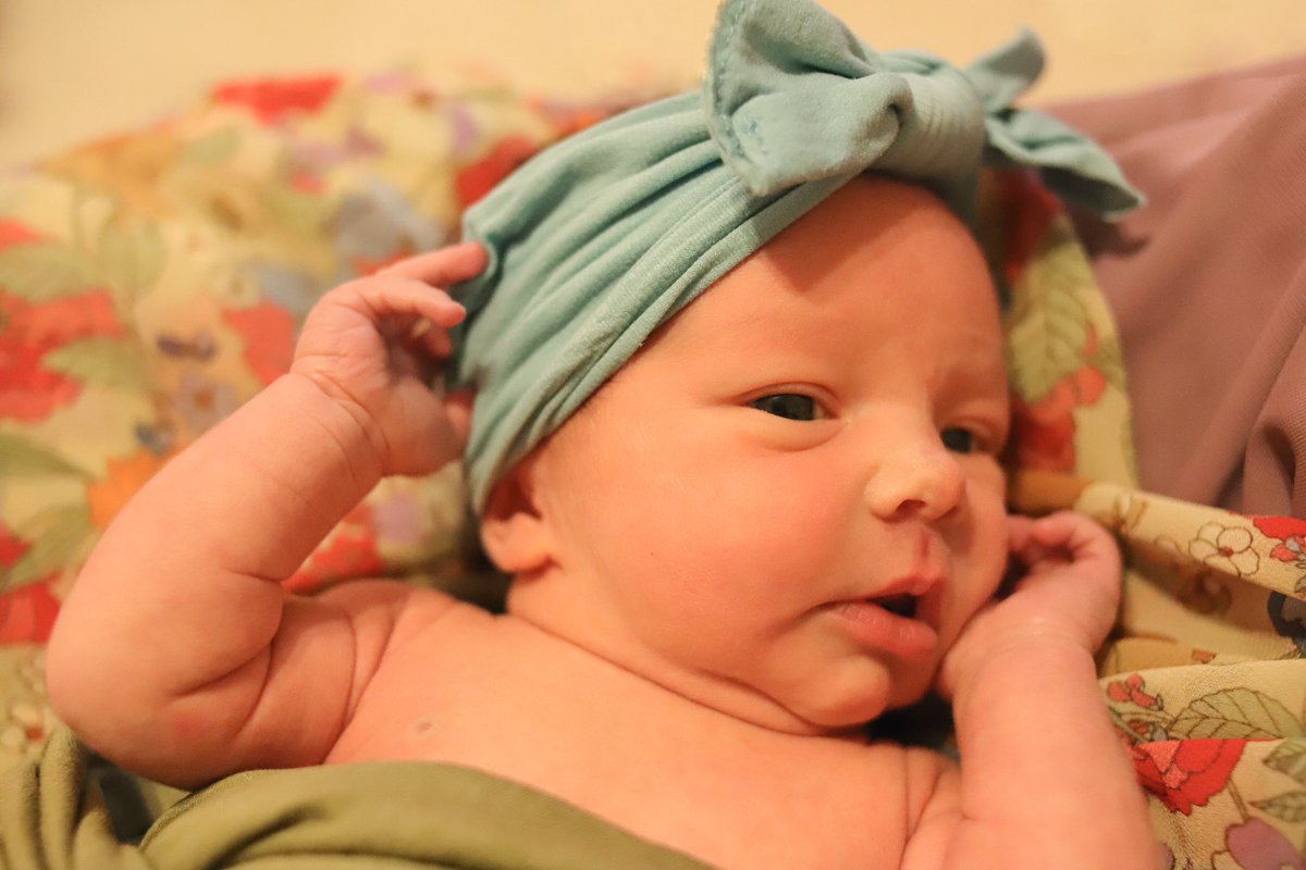 We make pretty babies🫶🏻🤍