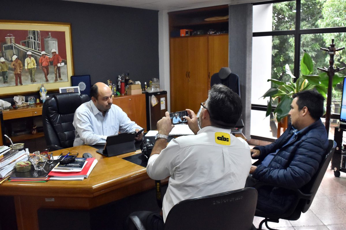 INCParaguay's tweet photo. Periodista de ABC Color constata que los filtros de la INC funcionan con normalidad y que NO HUBO NEGOCIADO en contrato auditado por la Contraloría

🔗 https://t.co/wKF3E3f2NC https://t.co/X23DSyZQcG