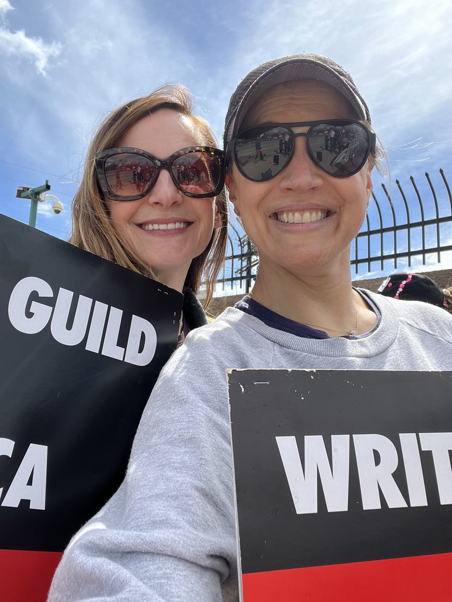 Great friends and writers like <a href="/DeborahPuette/">Deborah Puette</a> picket with you come rain ☔️ or shine ☀️! #prewga #SAGAFTRAsolidarity #WGAstrong