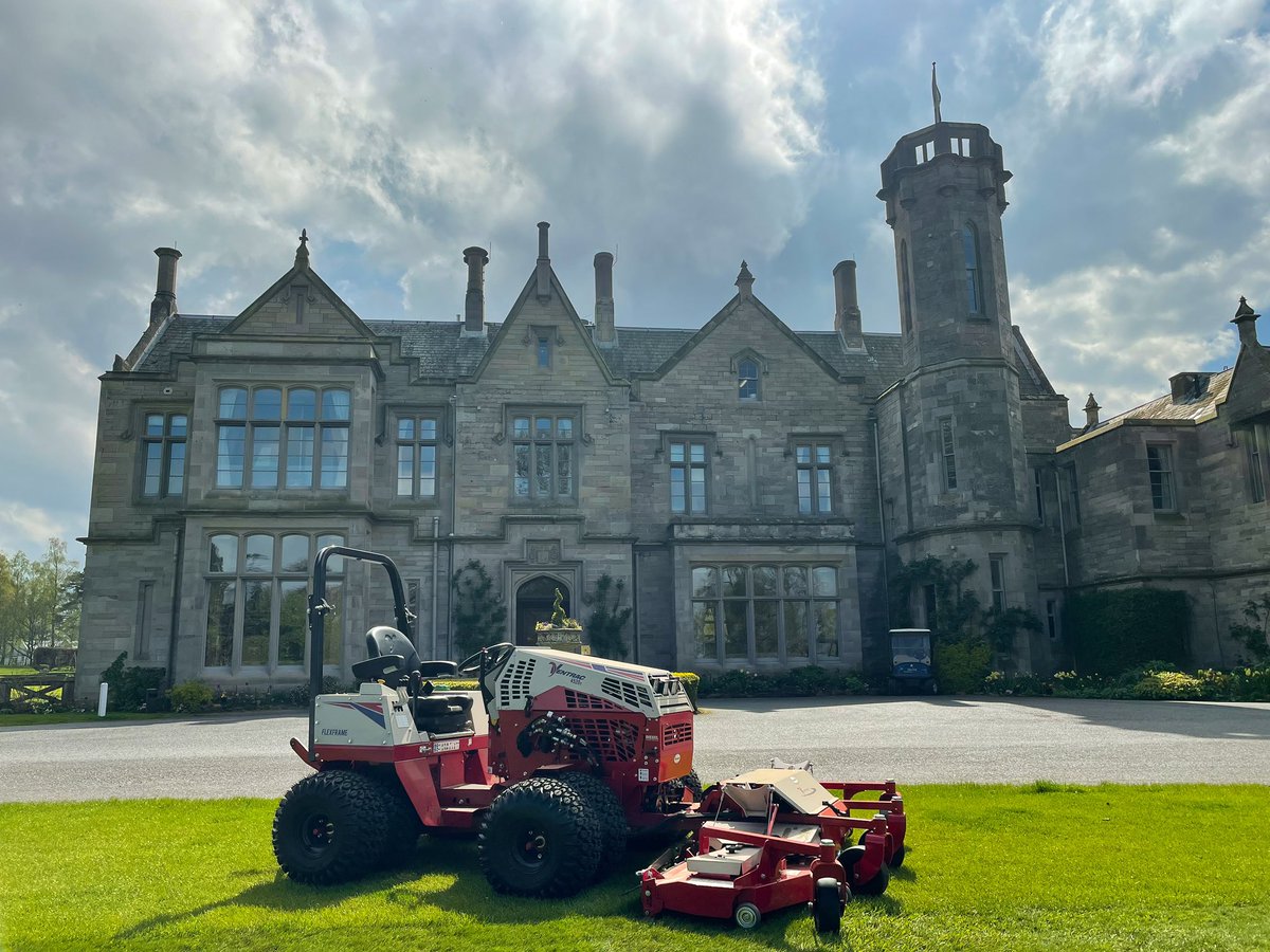 We demoed this machine 5 years ago and I was blown away with how versatile it was. This will be an amazing piece of machinery managing our 300acre estate. Thanks to @sherriffgroup & @price_turfcare #mynewtoy