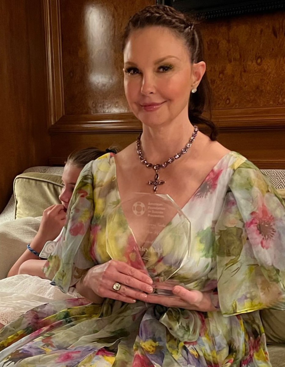 Team Ashley Judd (@ashleyjuddsteam) / Posts / X