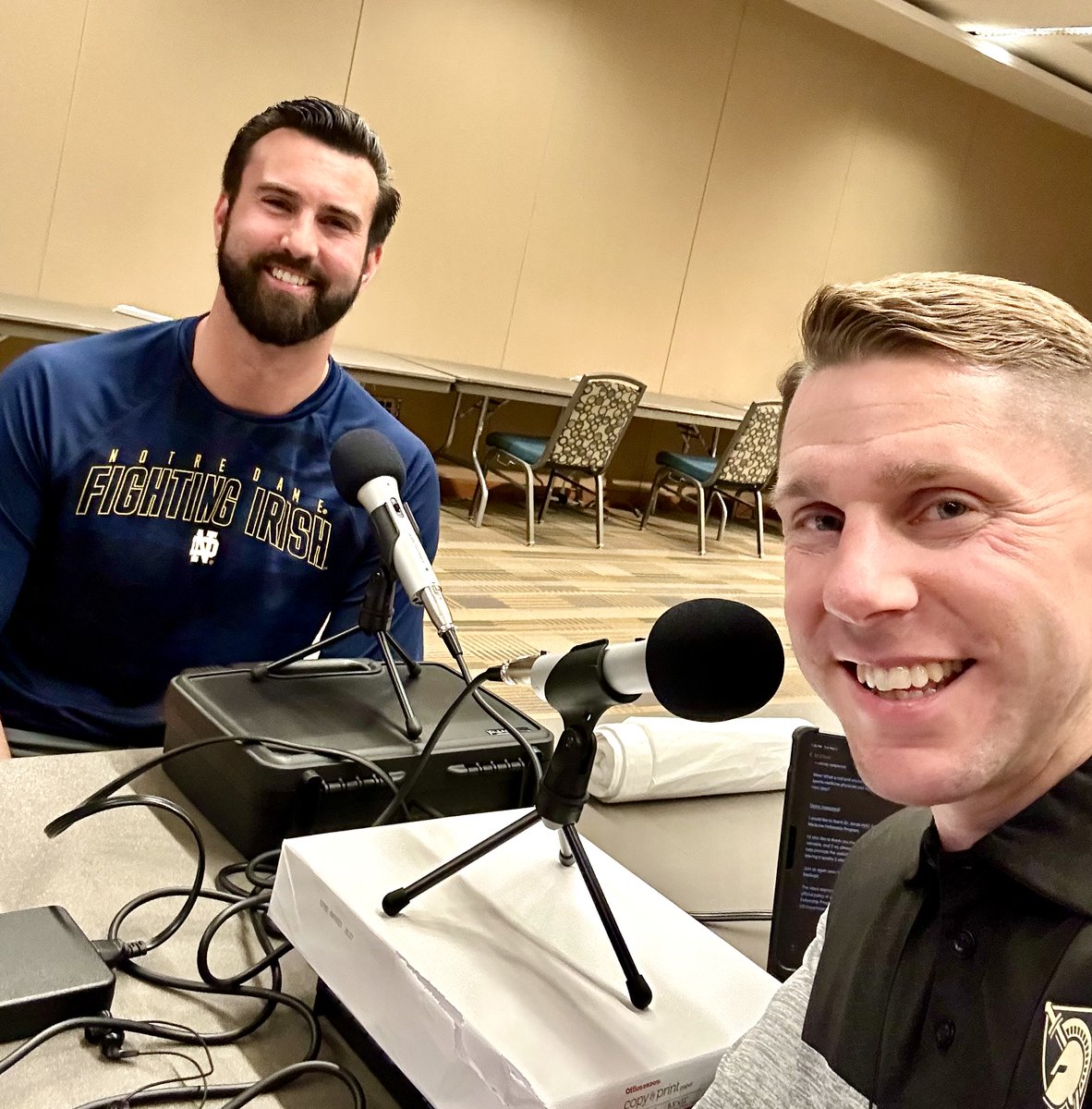 TheAMSSM's tweet image. We recorded several fantastic, in-person episodes of the AMSSM Sports Medcast during #AMSSM2023 and are lining up even more! Make sure you&apos;re subscribed to our feed to hear the latest episodes in the coming weeks.