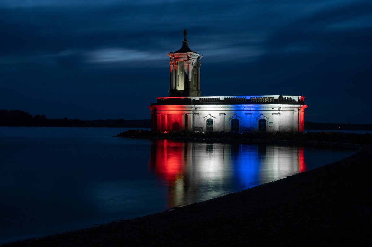 Rutland Water Park (@rutwaterpark) on Twitter photo ❤️🤍💙
🇬🇧 It's the final #crowncountdown
👑 Almost 1,000 years on from the first #Coronation at Westminster Abbey, King Charles is the 40th Monarch to be crowned there.
✨To commemorate the occasion #Rutland’s most iconic building is shining bright.
📸 <a href="/Photo_Rutland/">Richard_in_Rutland</a> ❤️🤍💙
🇬🇧 It's the final #crowncountdown
👑 Almost 1,000 years on from the first #Coronation at Westminster Abbey, King Charles is the 40th Monarch to be crowned there.
✨To commemorate the occasion #Rutland’s most iconic building is shining bright.
📸 <a href="/Photo_Rutland/">Richard_in_Rutland</a>