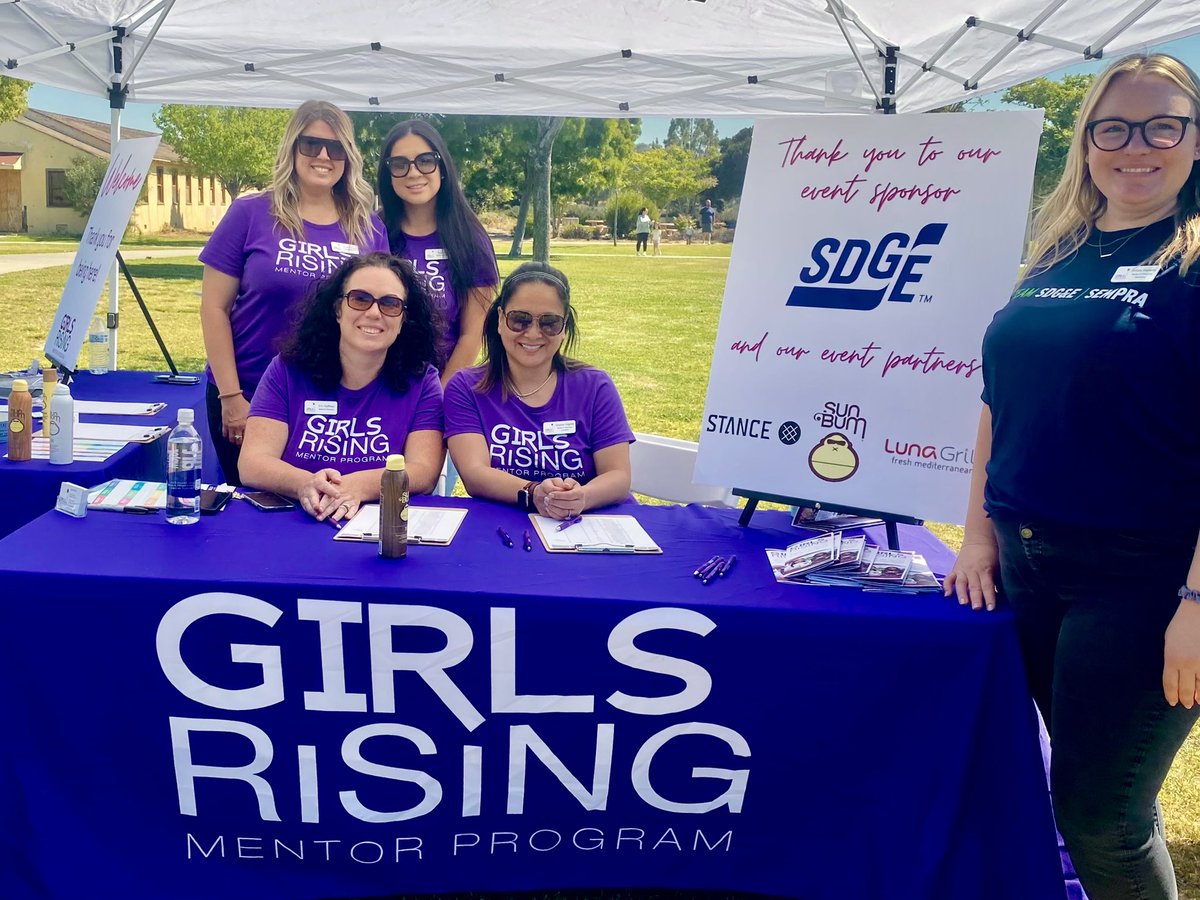 Calling all #SanDiego K-12 girls – are you’re attending the Girls Rising Career &amp; #STEM Fair happening tomorrow in Mission Bay? Stop by <a href="/SDGE/">SDG&E</a>’s booth, grab some #BeThatGirl swag &amp; chat w/ some of our great employees, like Brittany Malowney who serves on their board!

#SDGEgiving