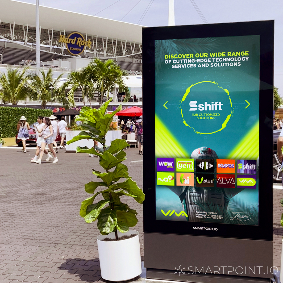 SmartPointIO's tweet image. We're at Hard Rock Stadium for the @F1 #MiamiGP demonstrating how our #edgecomputing SmartPoint Hub delivers advertising and uses AI to measure audience engagement. PLUS we're generating volumes of #IoT data about the local environment.