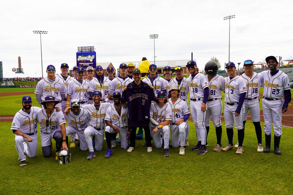 Zack Frongillo (@zackfrongillo) on Twitter photo From <a href="/TheSavBananas/">Savannah Bananas</a>, we are sending love and prayers to Brady and his family. #AllEaglesAllFamily From <a href="/TheSavBananas/">Savannah Bananas</a>, we are sending love and prayers to Brady and his family. #AllEaglesAllFamily