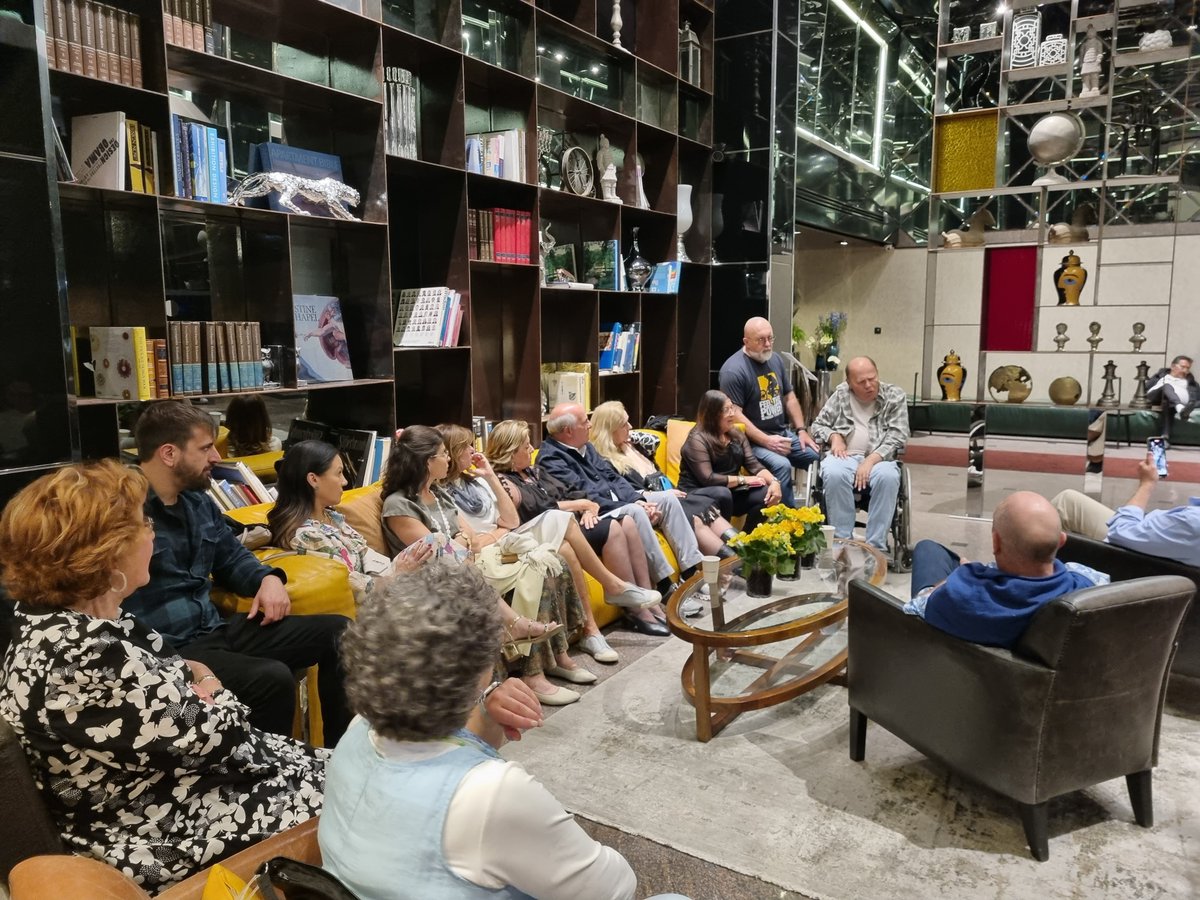 BeitHalochem's tweet image. Last Friday, we enjoyed Shabbat dinner with newfound friends &amp;amp; Heroes, including Surin Hershko, the one soldier seriously injured during #Entebbe. This week, we wish you a peaceful #ShabbatShalom as we share some images from our magical Mission in #Israel. #BeitHalochem #ZDVO