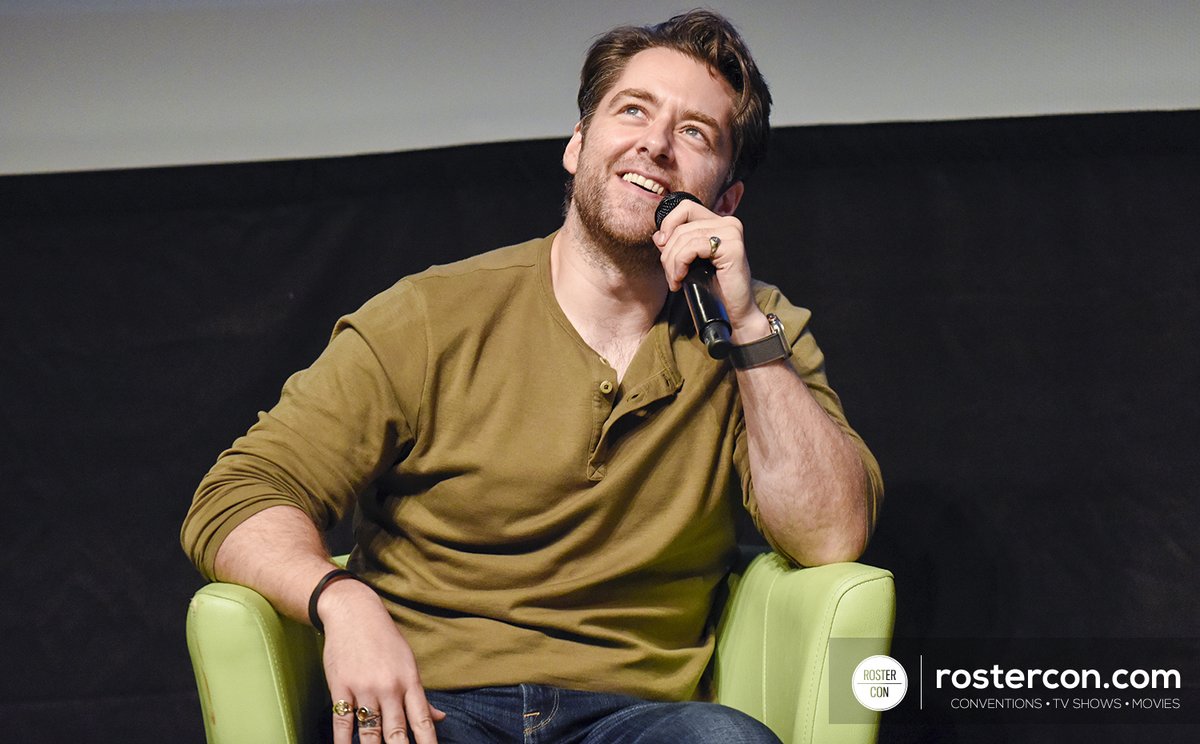 RosterCon's tweet photo. #TheLandCon5 - Les photos du panel de Richard Rankin et Sophie Skelton sont disponibles en ligne / Photos from the panel with Richard Rankin and Sophie Skelton are available #Outlander #TLC5 #TheLandCon
📷 https://t.co/SHFT9Nncvh https://t.co/WcNh3WH8O6