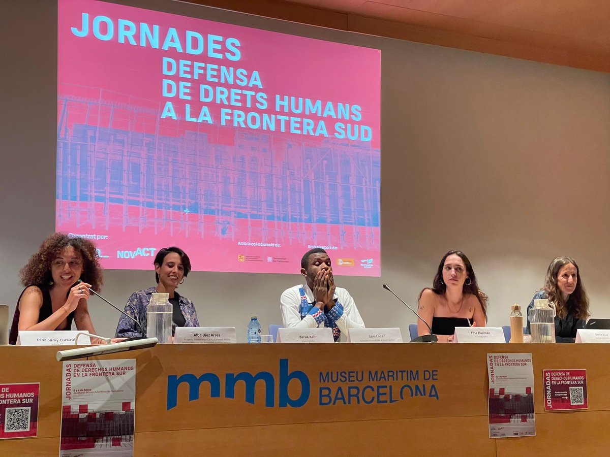 SolidaryW's tweet photo. Vamos con la última mesa de hoy en las Jornadas #DDHHFronteraSur escuchando a @saniladan12 de #Elin, @ElisaFloristan investigadora, @Barak_Kalir investigador, @SoniaDiazzz de @oxfam
y Alba Diez hablando de Políticas migratorias
racistas y desinformación. https://t.co/LX7psGhiVf