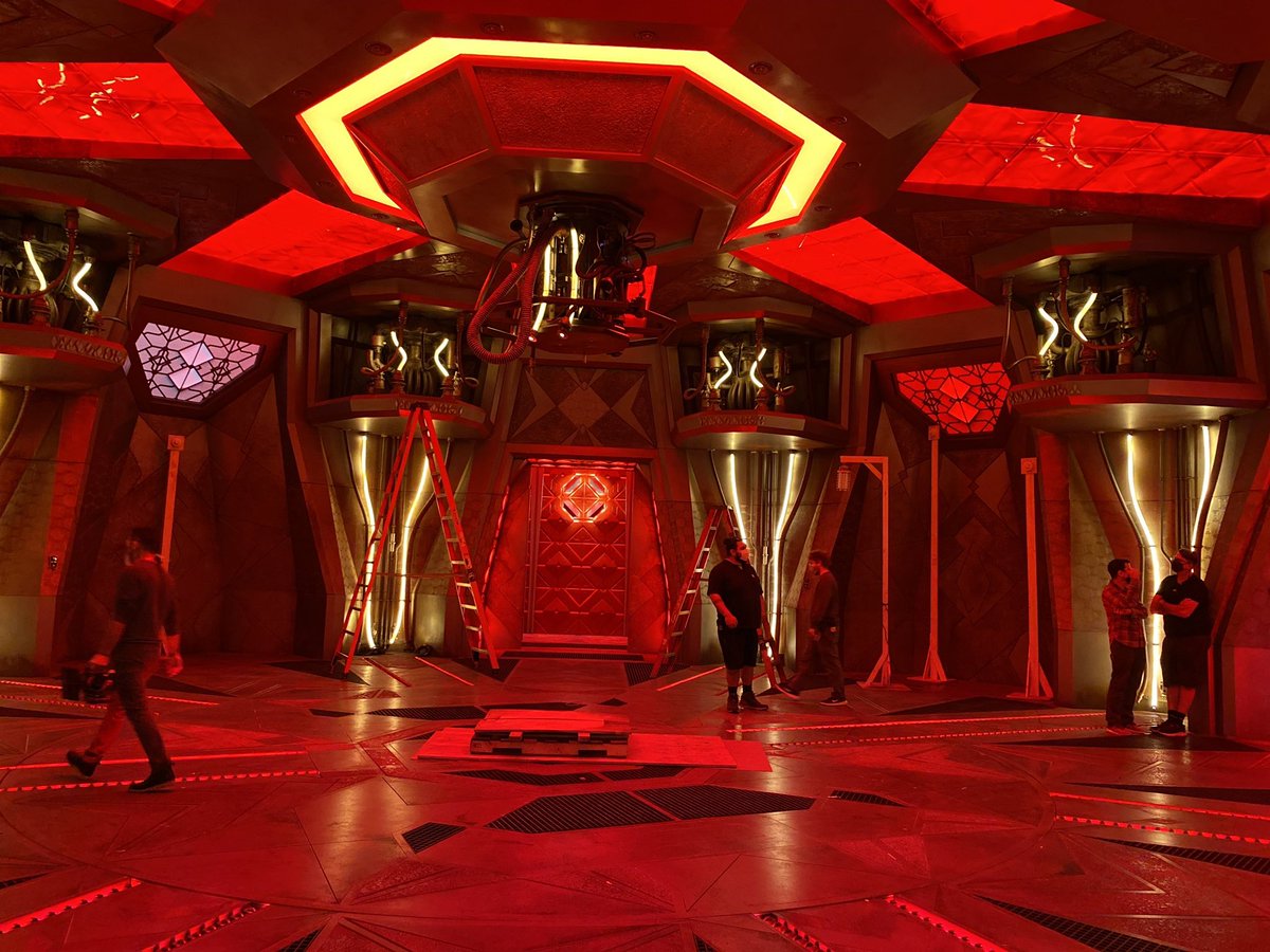 litegear's tweet photo. Guardians of the Galaxy Vol. 3 is out today 🚀! Check out these LiteRibbon installations from Fixtures Foreman Sean Roberts👌.

Sean used a combo of LiteRibbon Chroma Cine-Five and LiteRibbon Cinema Hybrid.

#litegear #literibbon #artdept #setdec #marvel #guardiansofthegalaxyvol3 https://t.co/b30sFfRlU3