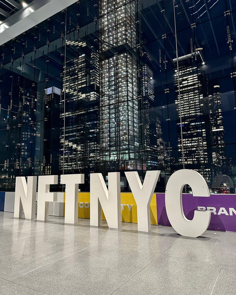 0xPangel's tweet photo. ✌🏼🖤"Eternal Illusion" displayed in New York _Let all you do, be done in love
#nftnyc2023 #nfts #nftart #nftartist #digital #digitalart https://t.co/VtLtWuREFw
