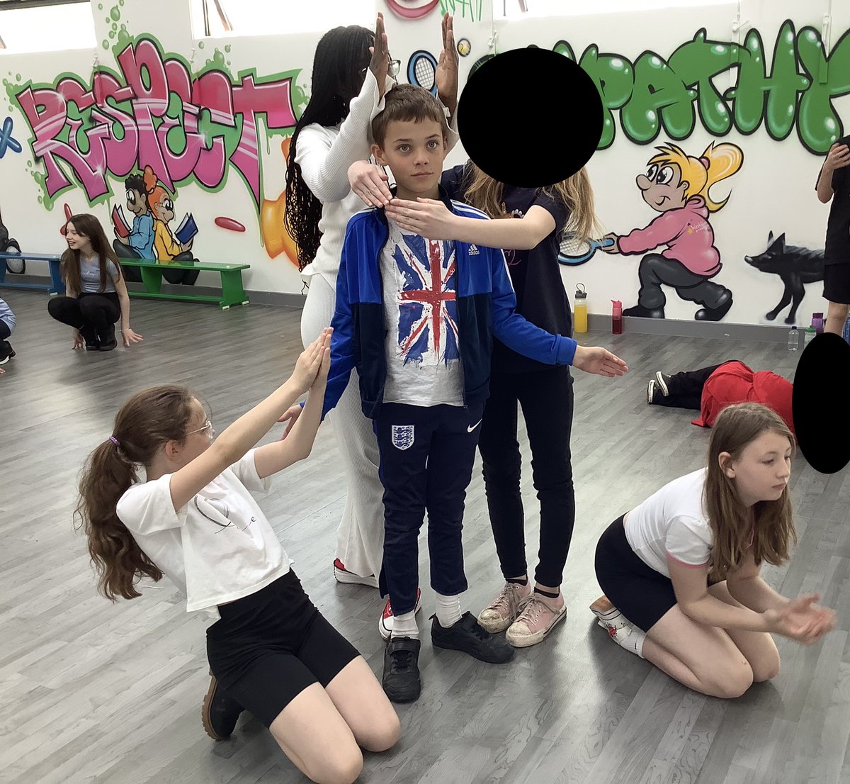 westheathprim's tweet photo. Class 14 got to take part in a brilliant dance workshop this afternoon! It was themed around telling the story of the coronation and reenacting the crowning of previous monarchs. Here are some of the freeze frames! #WHPSClass14 https://t.co/BN1YnLYcii