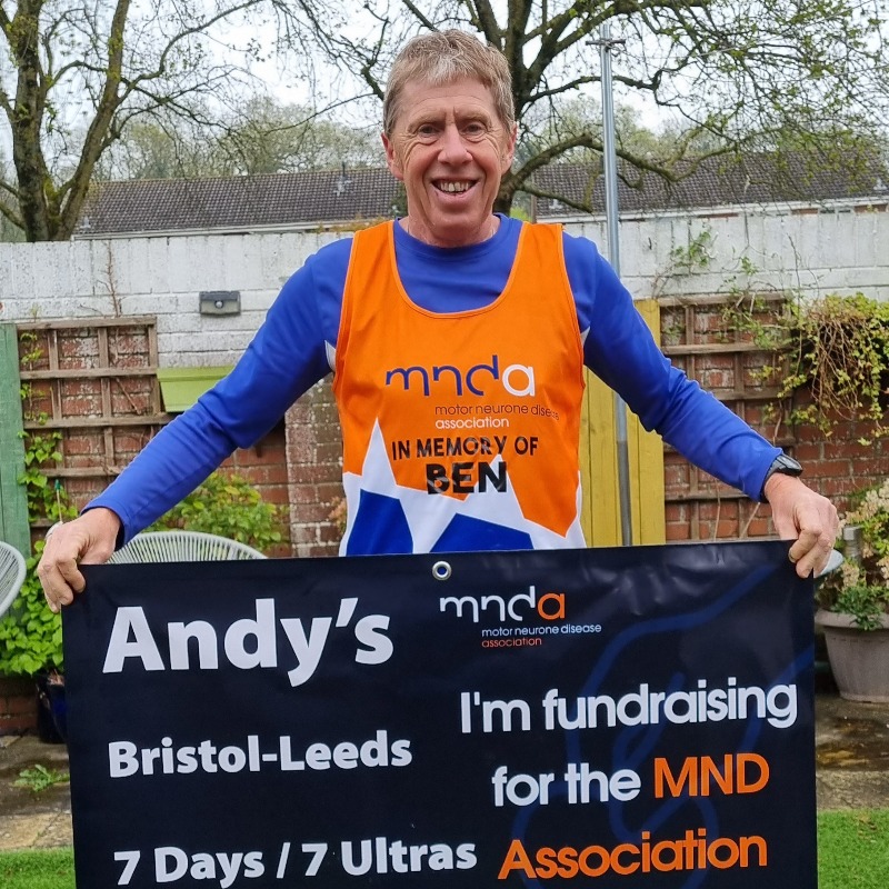 Sending all the #TeamMND good luck vibes to Andy, as he starts his ultra 7 in 7 challenge today.

He'll be running from Bristol to Leeds over the next 7 days, before finally completing the Rob Burrow Leeds Marathon next Sunday.

🧡 justgiving.com/AndrewMay20 #Ultra7in7