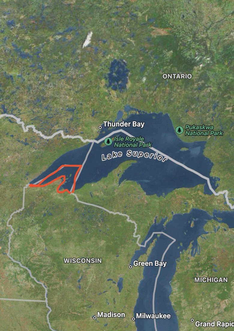 spaceship_jefe's tweet photo. As soon as Minnesota goes legal this will be the only part of shoreline or waters on Lake Superior where cannabis isn’t legal. C’mon Wisconsin! @MinnNORML @NORML @zackstephenson @Lindsey_Port #LegalizeIt #cannabis #Minnesota #Wisconsin #LakeSuperior https://t.co/ANCzoIYkFg