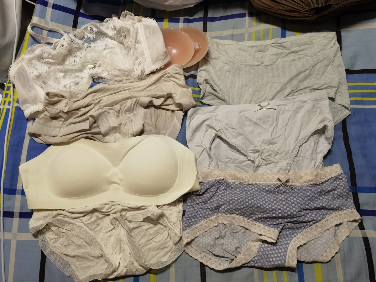 link8675's tweet photo. 紧跟上一条更新 #原味內衣褲 #原味卖家 #原味商品 #女生宿舍 #女大学生 #丝袜原味 https://t.co/TFnLTelwJm