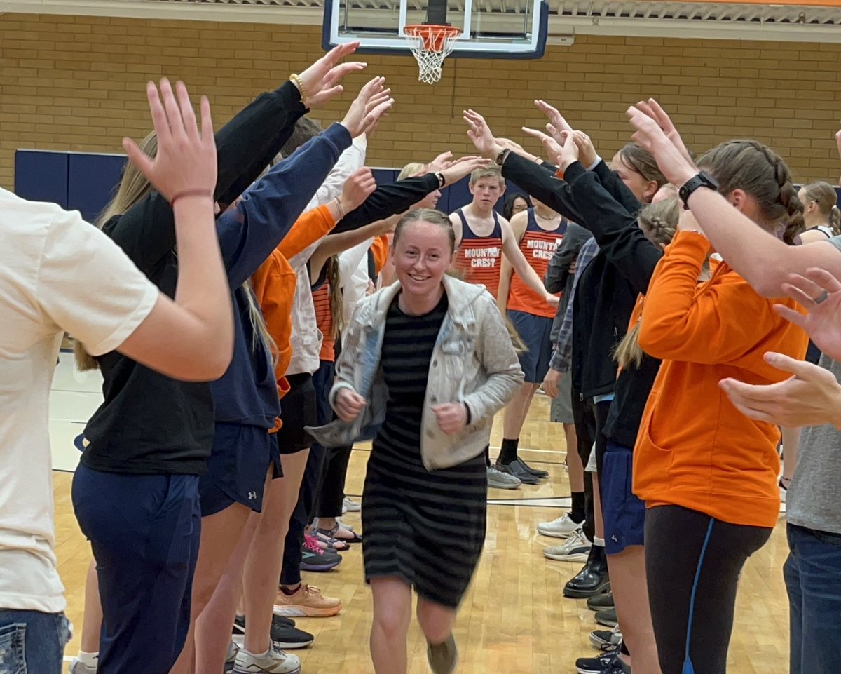 bchambers1's tweet photo. As a parent of a graduating high school senior, I’m grateful for #teachers, coaches, and those who work in the public school system. Thank you! #SeniorNight #Track #MountainCrest @CacheDistrict @UTPublicEd #CacheValley https://t.co/IX7XoYeHmL